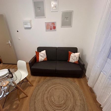 Serenity Stay Saint-Quentin  Exterior foto